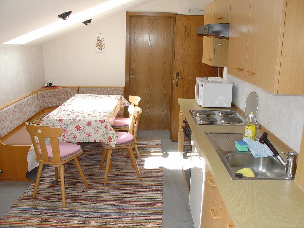 Landhaus Dickhardt Appartement Schladming Kamer foto