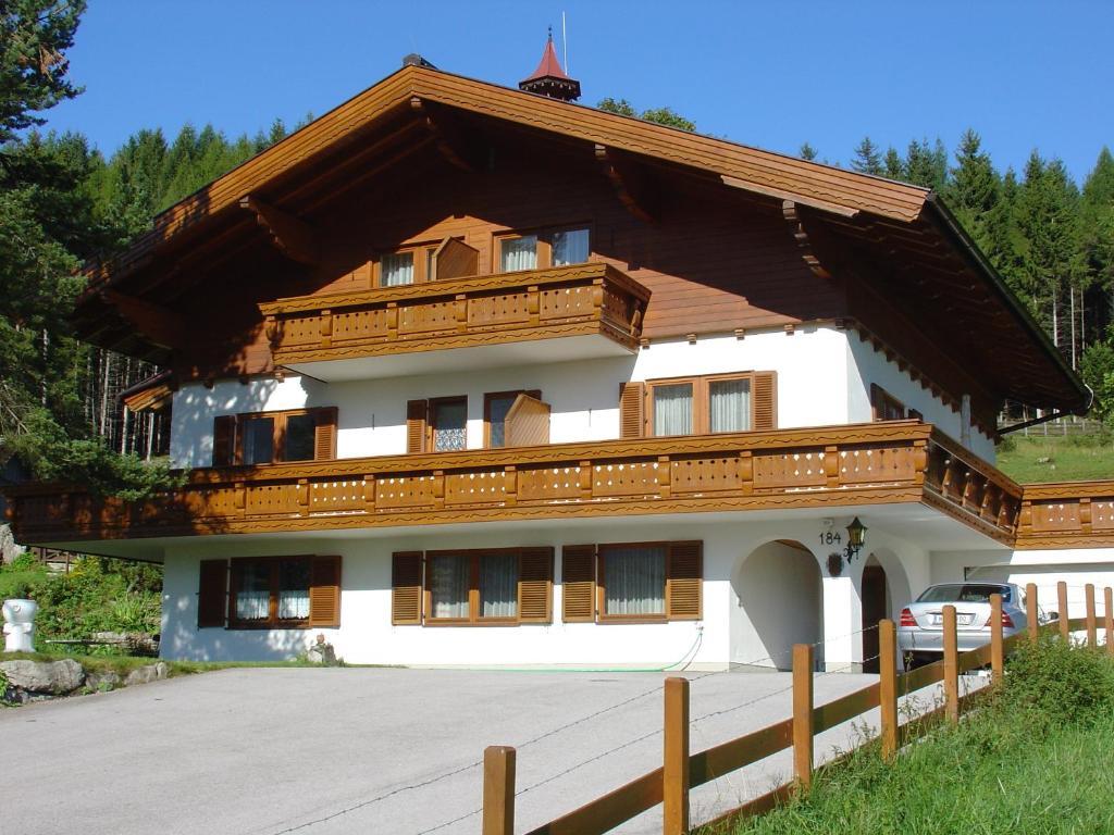 Landhaus Dickhardt Appartement Schladming Buitenkant foto